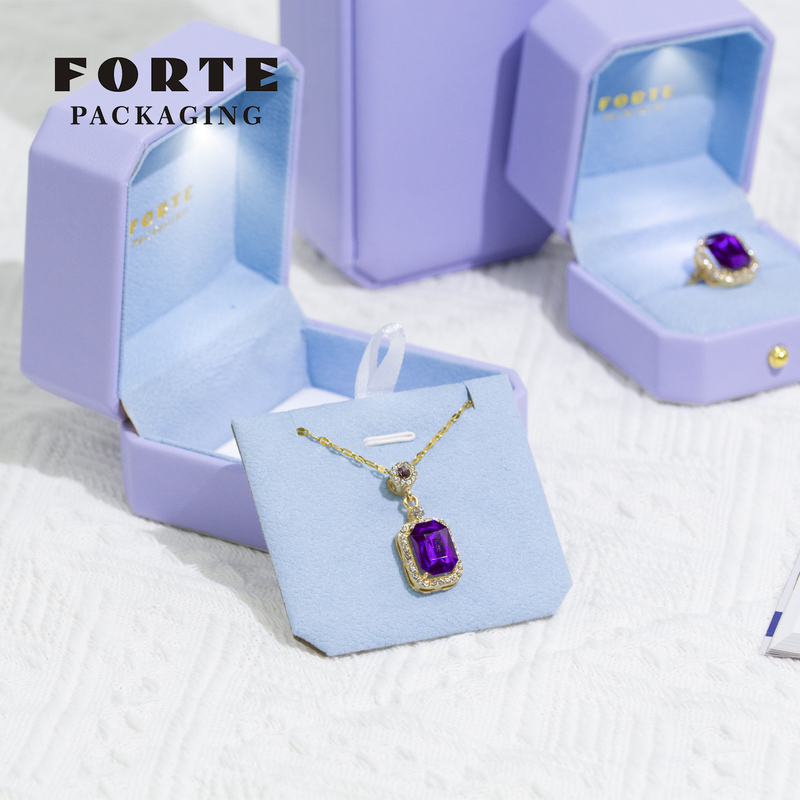FORTE Luxury Led Light Jewelry Box High End Pu Leather Custom Logo Jewelry Packaging
