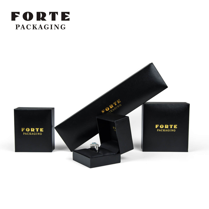 FORTE Manufacturer Wholesale hot sale black Luxury custom leatherette paper jewelry packaging box for ring pendant bracelet