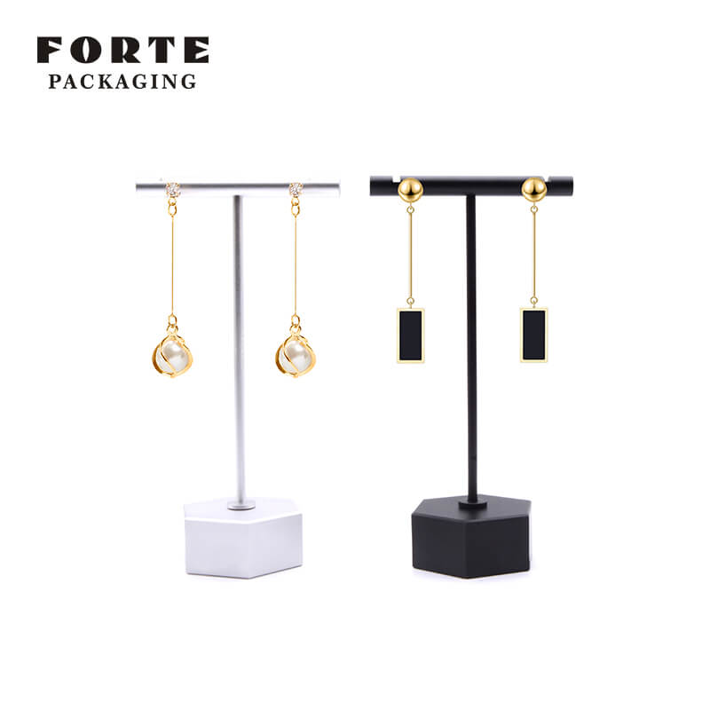 FORTE gold jewelry display stand hexagonal metal earring display stand