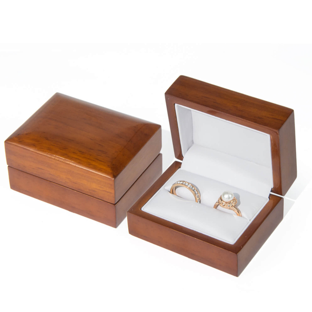 FORTE Wood Jewelry Package Solid Wood Pro-environment Ring Box Luxury Customized Logo Jewelry Box Packaging Ring Boxes Logo