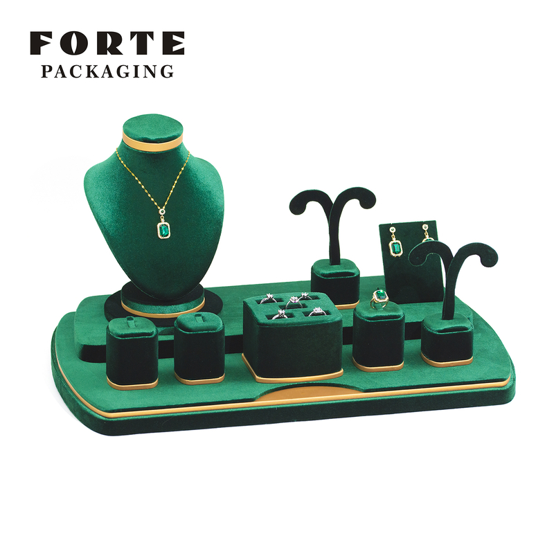 FORTE Customized Jewelry Display Fashion Green Necklace Stand Oem Display Sets