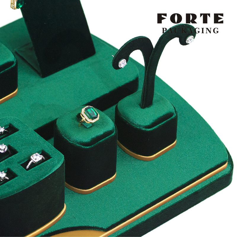 FORTE Customized Jewelry Display Fashion Green Necklace Stand Oem Display Sets
