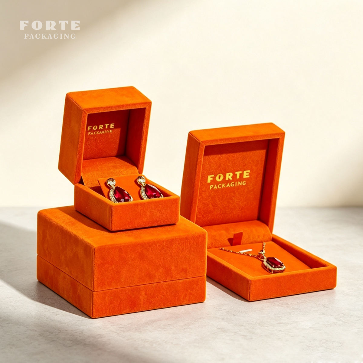 Forte Hot Sale Velvet Jewelry Box High Quality Ring Necklace Bracelet Packaging Custom Jewelry Packaging
