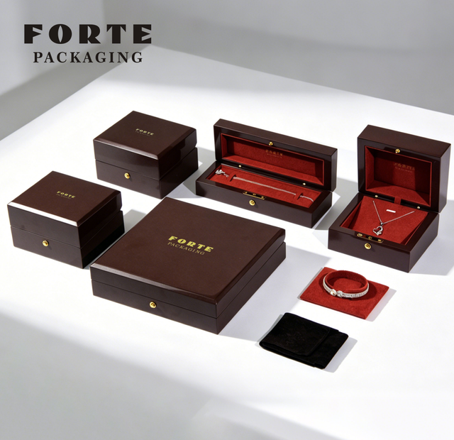 FORTE Metal Snap Fastener Luxury Necklace Bracelet Storage Jewelry Wooden Boxes Custom Wooden Jewelry Box with logo